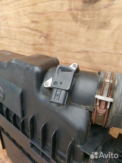 Корпус воздушногo фильтра Toyota Estima 3 AHR20W