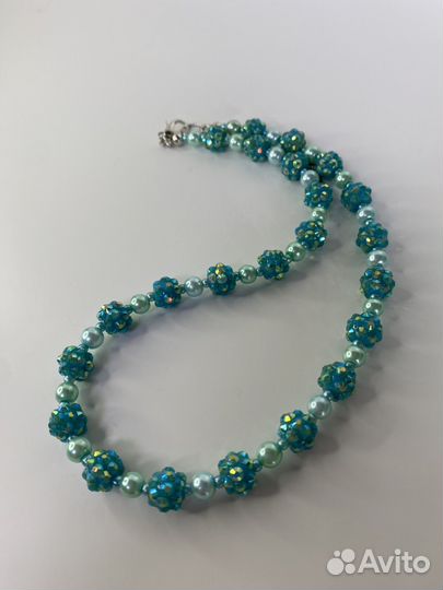 Зеленые бусы шамбала стразы 44 см