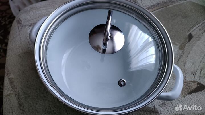 Менажница,формы жаропрочные,кастрюли