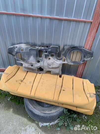 Шумоизоляция моторного щита Camry 40