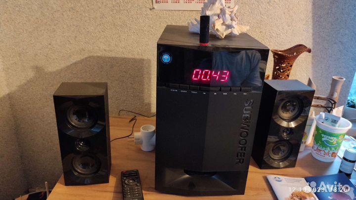 Колонки,центр