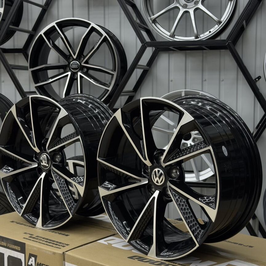 Литые диски Powcan 7.5×R17 5×100