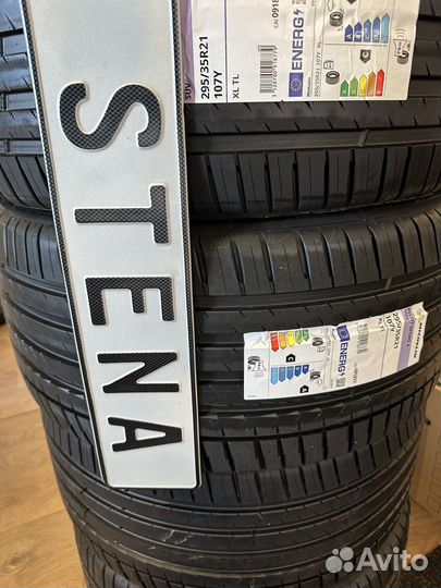 Michelin Pilot Sport 4 S 295/35 R21 и 315/30 R22 107Y