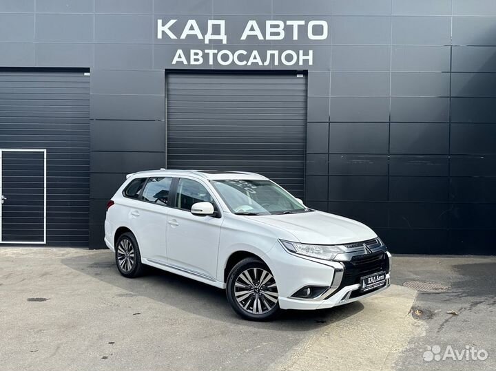 Mitsubishi Outlander 2.0 CVT, 2022, 90 км