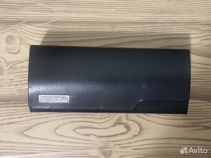 Футляр для очков