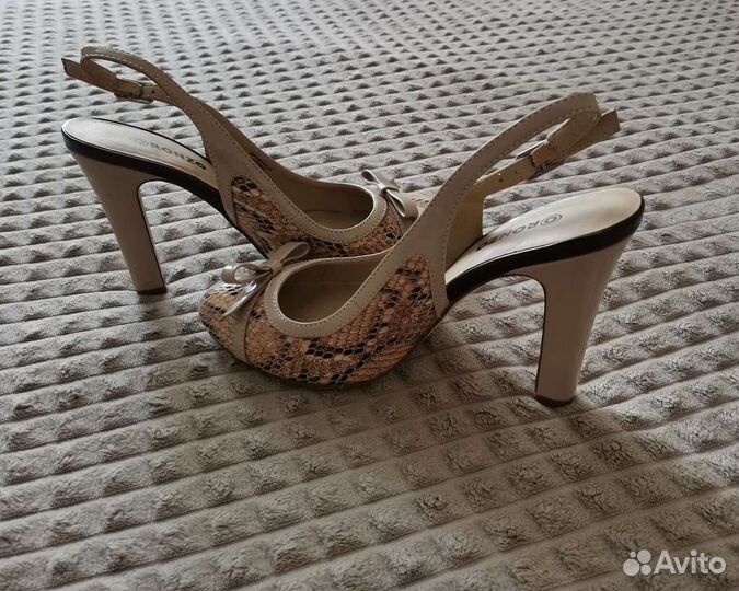 Туфли женские