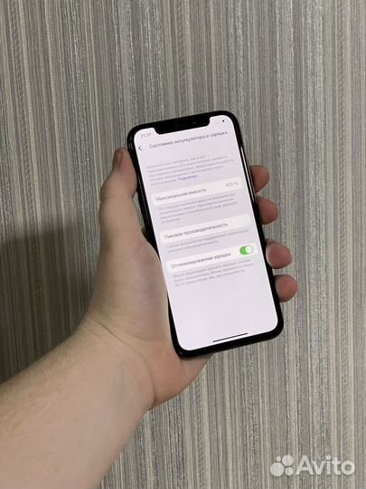 iPhone X, 64 ГБ
