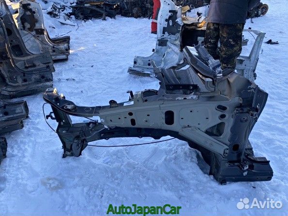 Четверть передняя Mitsubishi Outlander 3 2012-2024