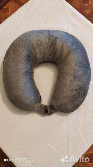 Подушка для путешествий