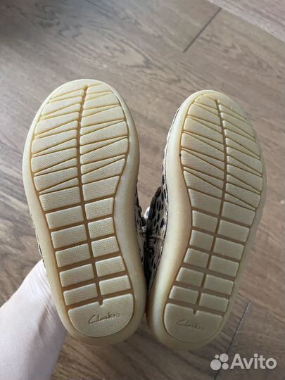 Ботинки Clarks 23 для девочки