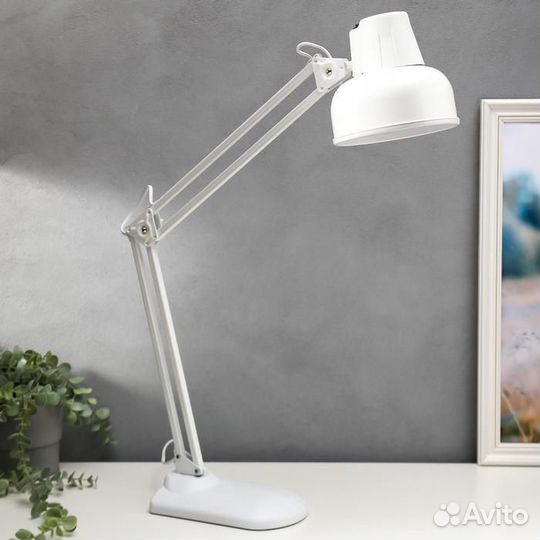 Светильник настольный с основанием 'Бета +' (Е27