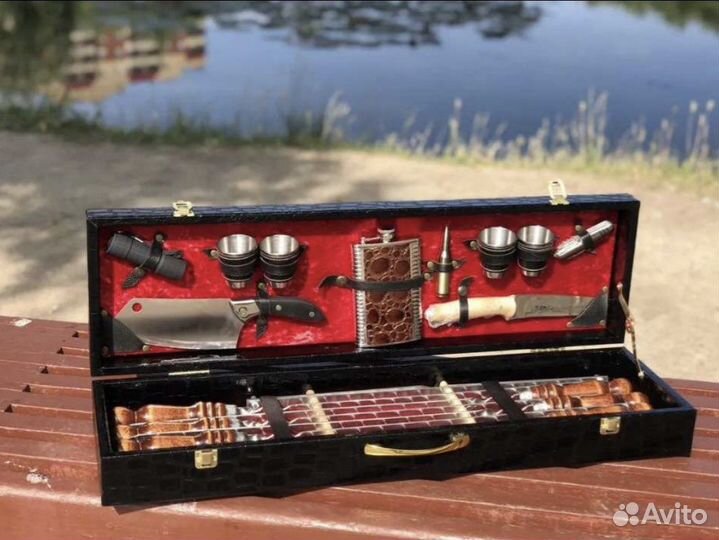 Шампура подарочные в кейсе