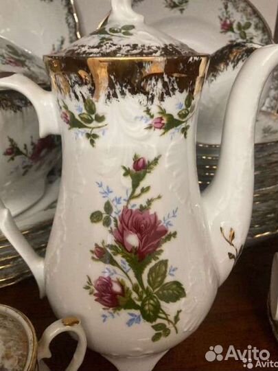 Чайно столовый сервиз