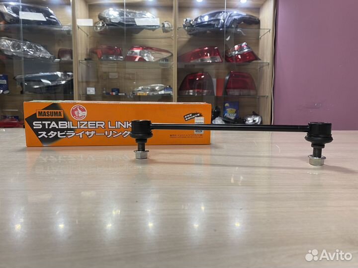 Передняя стойка стабилизатора на Камри V40-50-55