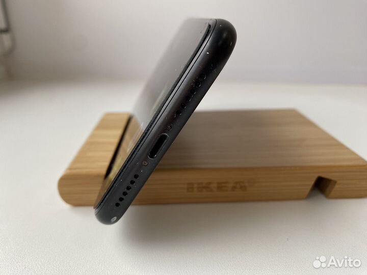 iPhone Xr, 128 ГБ