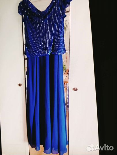 Платья для праздников