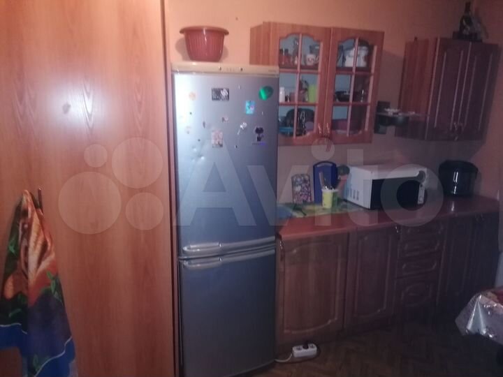 Комната 22 м² в 2-к., 3/5 эт.