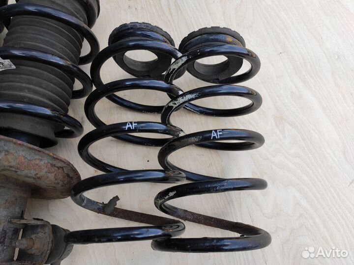 Комплект пружин на Opel Corsa D OPC