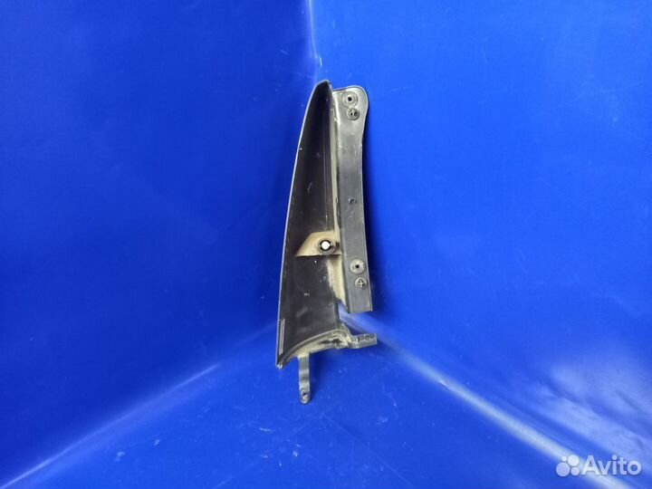 Накладка заднего крыла правого LADA Largus I