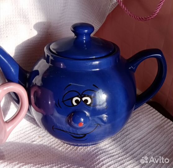 Заварочный чайник и кружка