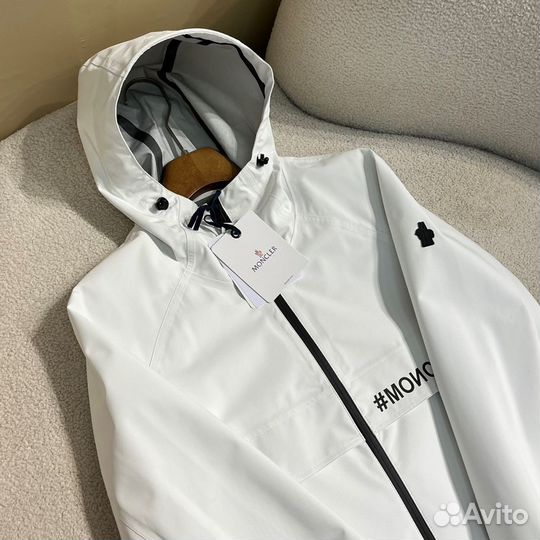 Ветровка moncler