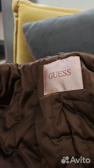 Куртка женская guess