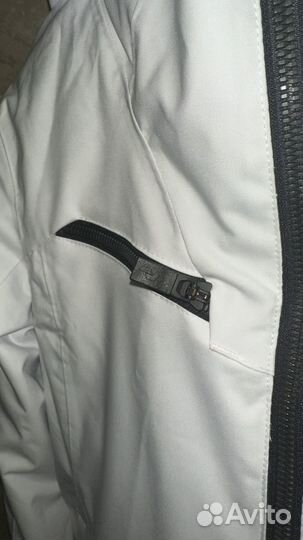 Горнолыжная куртка peak performance