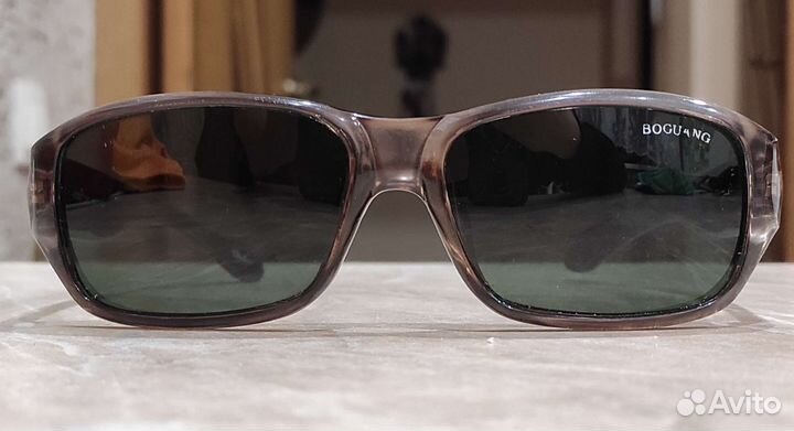 Солнцезащитные очки женские