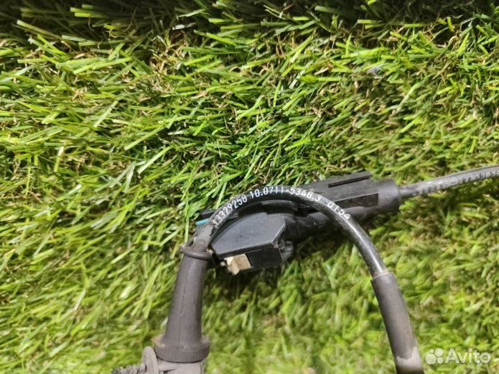 Датчик abs передний левый Chevrolet Cruze J300