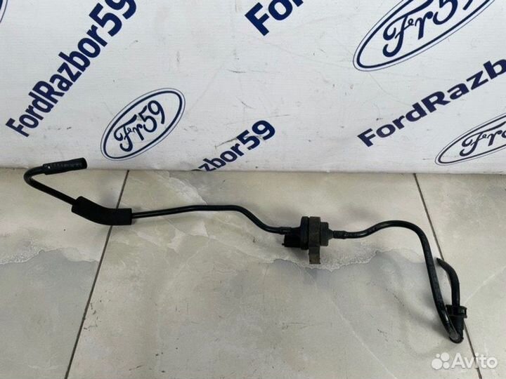 Трубка топливная (обратка) Ford Focus 3 CB8 1.6