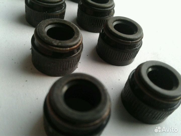 Маслосъёмные колпачки Ваз, новые