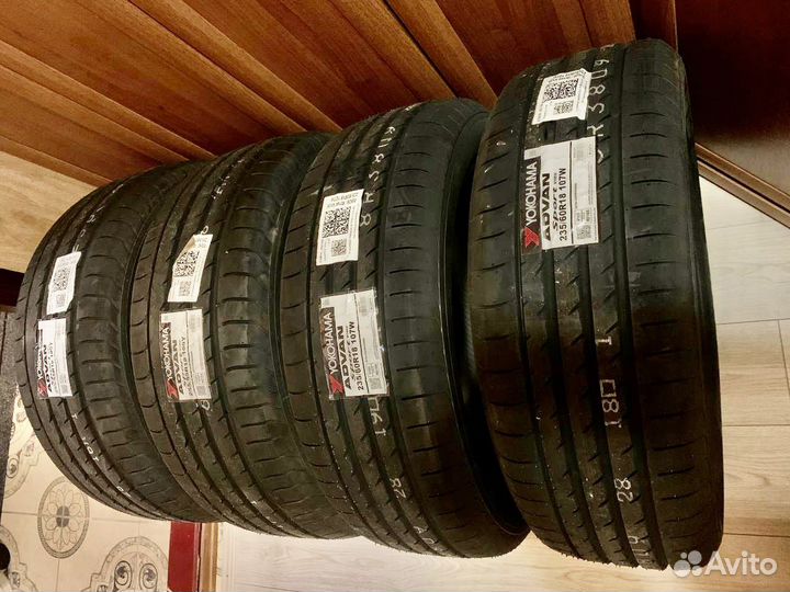 Yokohama Advan Sport V105 235/60 R18 и 255/55 R18