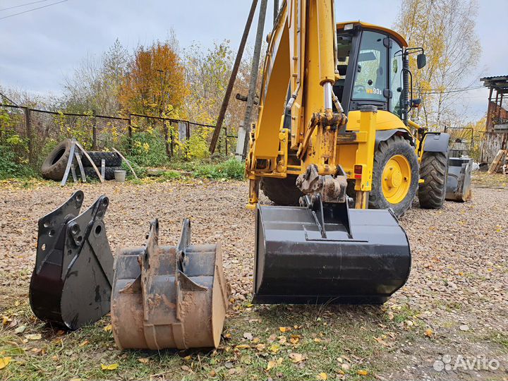 Аренда экскаватора погрузчика JCB/ Услуги трактора