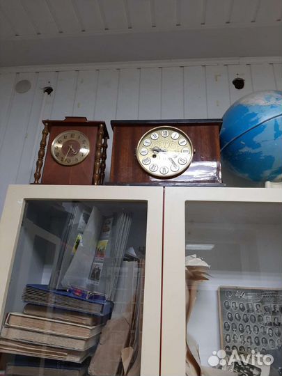 Различные часы времен СССР и другие, будильники, н