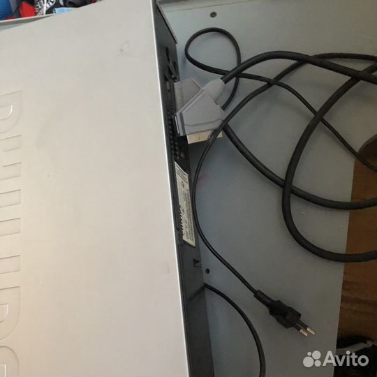 Видеомагнитофон