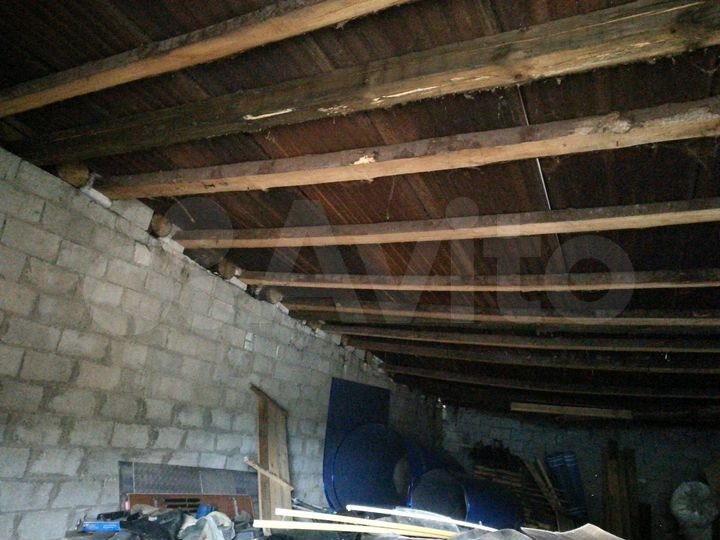 Гараж, > 30 м²