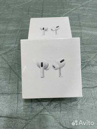 Наушники AirPods Pro
