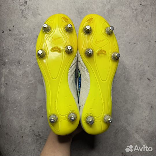 Бутсы Nike Tiempo Legend V SG