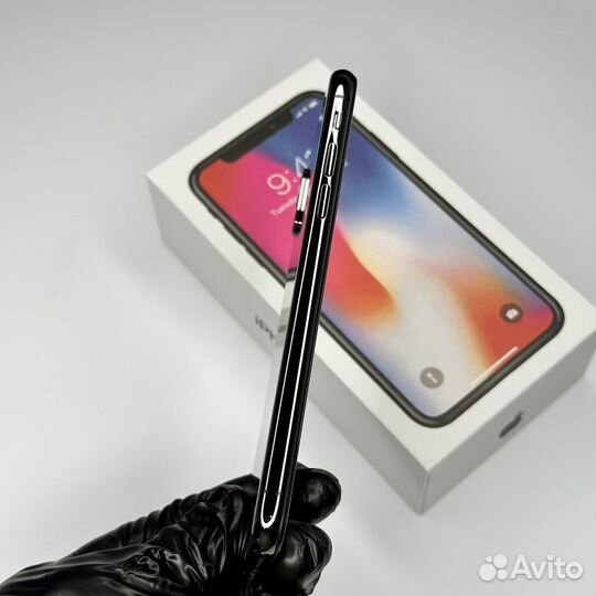 iPhone X, 256 ГБ