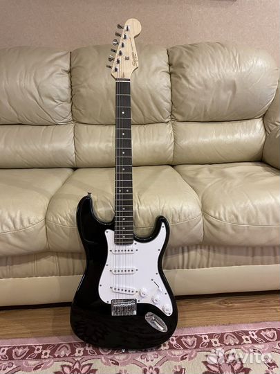 Электрогитара Fender squier stratocaster