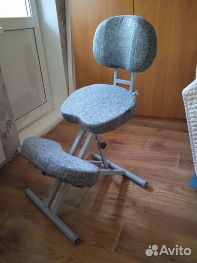 Ортопедический стул для школьника