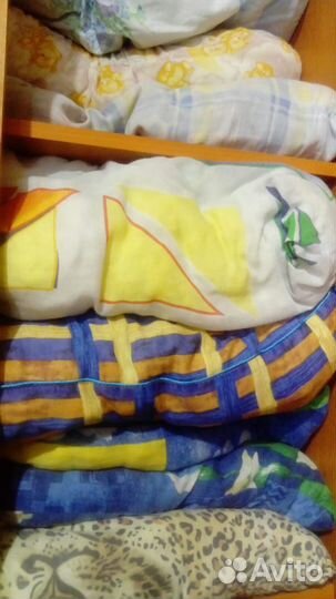 Подушки, матрац, простыни, махровые простыни, наво