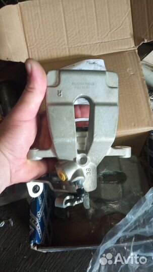 Суппорт тормозной Renault Scenic