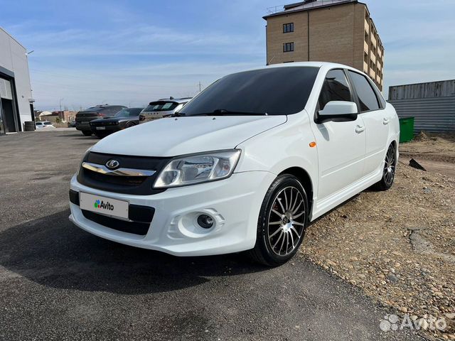 LADA Granta 1.6 МТ, 2015, 103 000 км