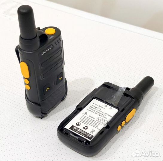 Рация с наушником, радиостанция с гарнитурой