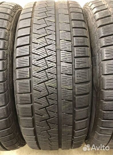 Pirelli Ice Asimmetrico 225/45 R18 99W