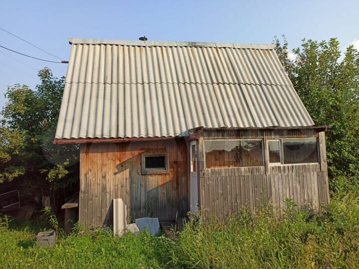 Дом 35 м² на участке 15 сот.