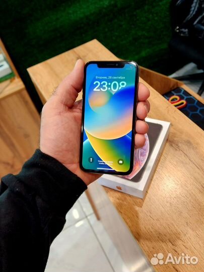 iPhone Xs, 256 ГБ