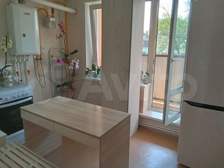 1-к. квартира, 32 м², 3/3 эт.