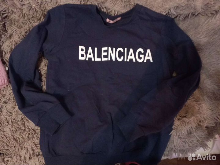 Свитшот лёгкий